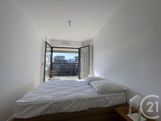 Appartement F2 à louer - 2 pièces - 39,49 m2 - Courbevoie - 92 - ILE-DE-FRANCE