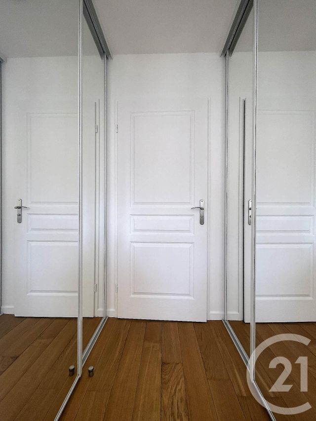 Appartement F2 à louer - 2 pièces - 39,49 m2 - Courbevoie - 92 - ILE-DE-FRANCE