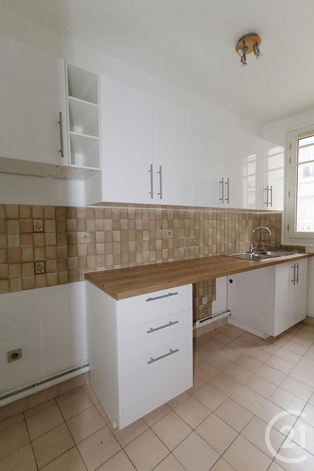 Appartement F3 &agrave; louer - 3 pi&egrave;ces - 55,86 m2 - Courbevoie - 92 - ILE-DE-FRANCE