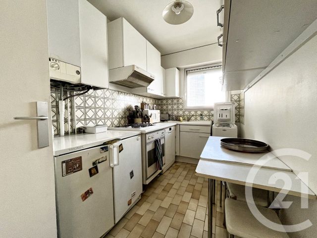 Appartement F3 &agrave; vendre - 3 pi&egrave;ces - 62,83 m2 - Courbevoie - 92 - ILE-DE-FRANCE