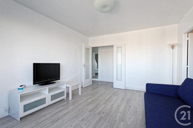 Appartement F2 &agrave; louer - 2 pi&egrave;ces - 52,60 m2 - Courbevoie - 92 - ILE-DE-FRANCE