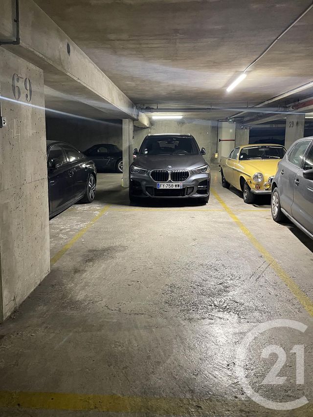 Appartement F2 &agrave; louer - 2 pi&egrave;ces - 47,80 m2 - Courbevoie - 92 - ILE-DE-FRANCE