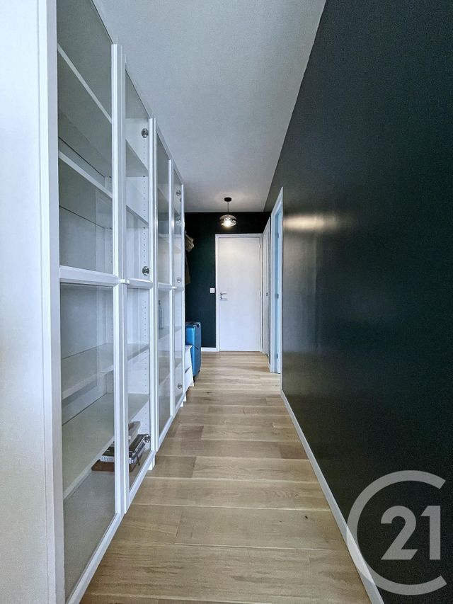 Appartement F2 &agrave; louer - 2 pi&egrave;ces - 47,80 m2 - Courbevoie - 92 - ILE-DE-FRANCE