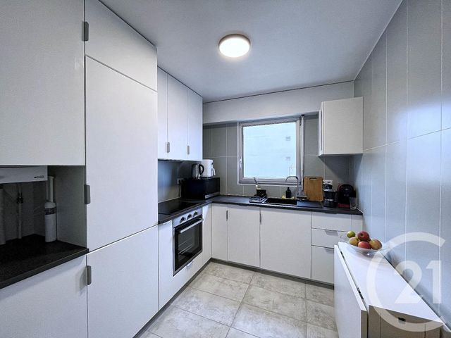 Appartement F2 &agrave; louer - 2 pi&egrave;ces - 47,80 m2 - Courbevoie - 92 - ILE-DE-FRANCE