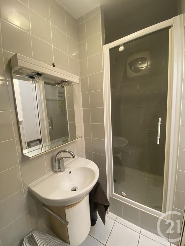 Appartement F1 &agrave; louer - 1 pi&egrave;ce - 22,52 m2 - Asnieres Sur Seine - 92 - ILE-DE-FRANCE