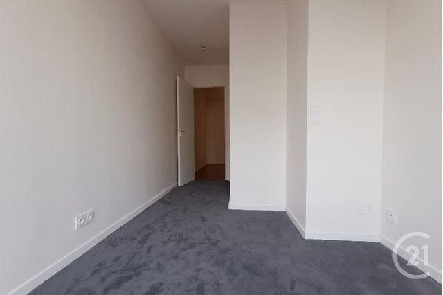 Appartement F2 &agrave; louer - 2 pi&egrave;ces - 43,24 m2 - Courbevoie - 92 - ILE-DE-FRANCE