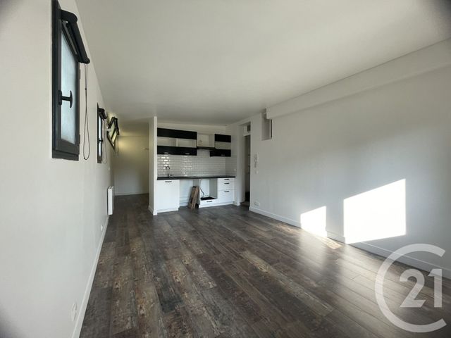 Appartement F2 &agrave; louer - 2 pi&egrave;ces - 31 m2 - Colombes - 92 - ILE-DE-FRANCE