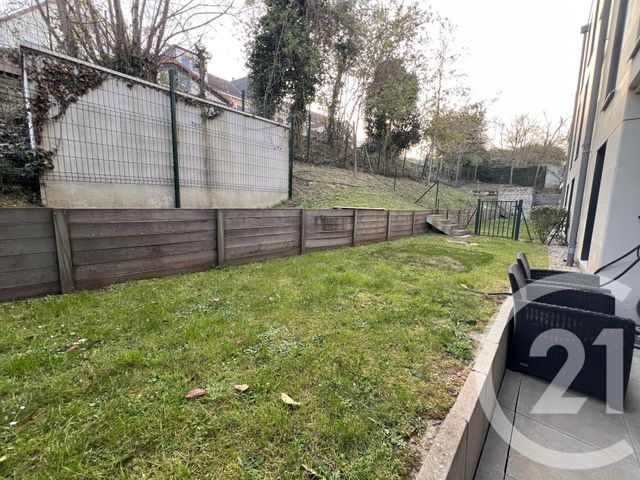 Appartement F3 &agrave; louer - 3 pi&egrave;ces - 67,63 m2 - Rueil Malmaison - 92 - ILE-DE-FRANCE