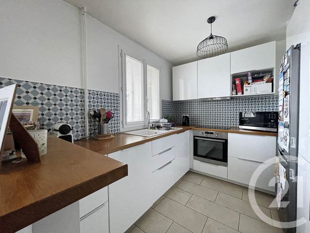 Appartement F4 &agrave; louer - 4 pi&egrave;ces - 65,32 m2 - La Garenne Colombes - 92 - ILE-DE-FRANCE