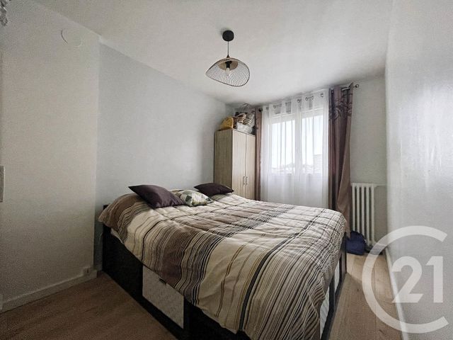 Appartement F4 &agrave; louer - 4 pi&egrave;ces - 65,32 m2 - La Garenne Colombes - 92 - ILE-DE-FRANCE