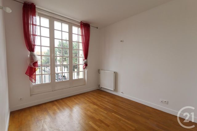 Appartement F3 &agrave; louer - 3 pi&egrave;ces - 45 m2 - Colombes - 92 - ILE-DE-FRANCE