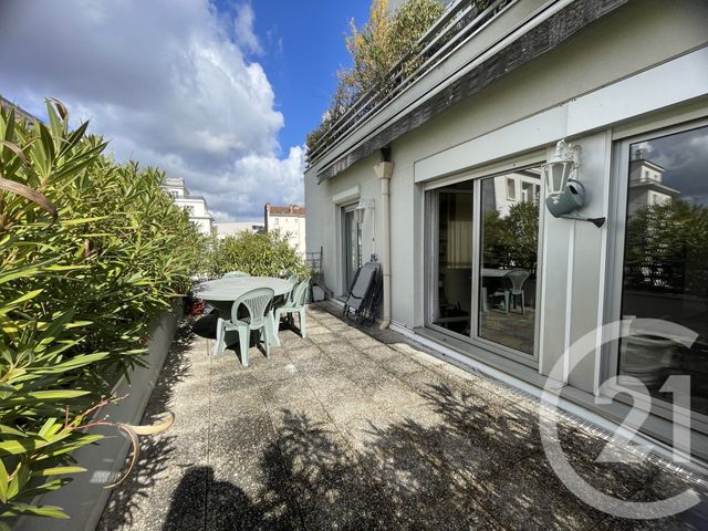 Appartement F4 &agrave; vendre - 4 pi&egrave;ces - 100,08 m2 - Courbevoie - 92 - ILE-DE-FRANCE