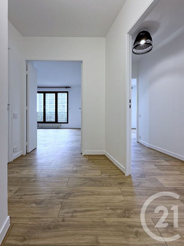 Appartement F2 &agrave; louer - 2 pi&egrave;ces - 50,77 m2 - Courbevoie - 92 - ILE-DE-FRANCE