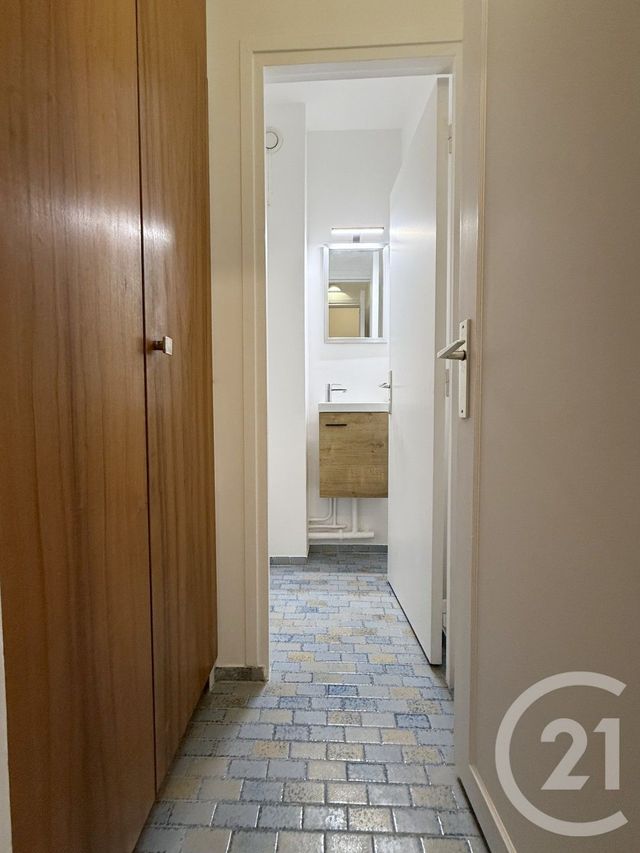 Appartement F5 &agrave; louer - 5 pi&egrave;ces - 132,35 m2 - St Cloud - 92 - ILE-DE-FRANCE