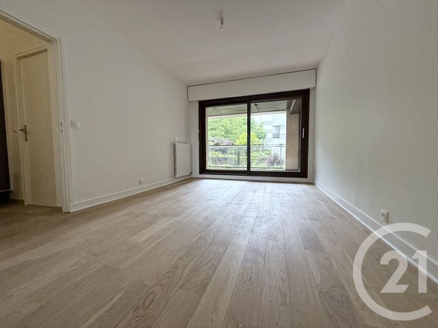 Appartement F5 &agrave; louer - 5 pi&egrave;ces - 132,35 m2 - St Cloud - 92 - ILE-DE-FRANCE