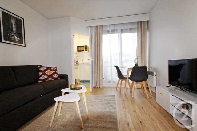Appartement Studio &agrave; louer - 1 pi&egrave;ce - 20,75 m2 - Courbevoie - 92 - ILE-DE-FRANCE