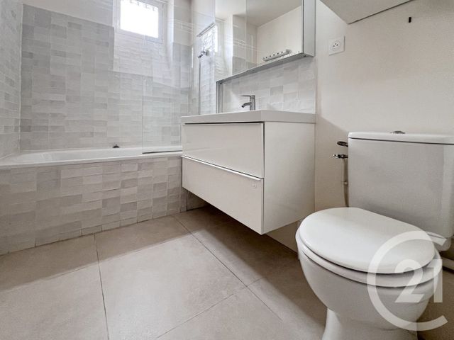Appartement F3 &agrave; louer - 3 pi&egrave;ces - 64,27 m2 - Paris - 75016 - ILE-DE-FRANCE