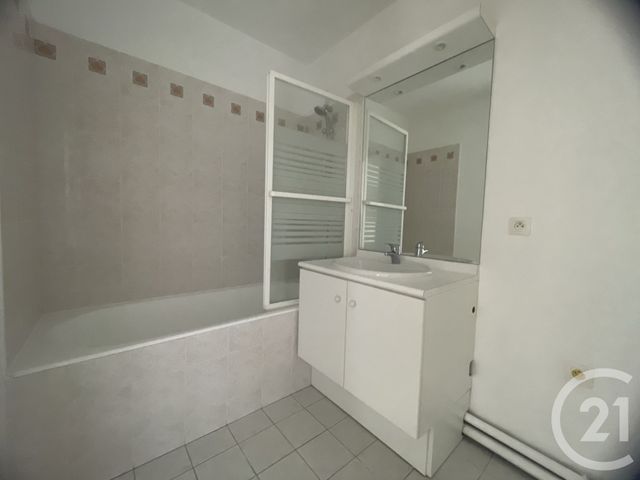 Appartement F2 &agrave; vendre - 2 pi&egrave;ces - 54,57 m2 - Courbevoie - 92 - ILE-DE-FRANCE