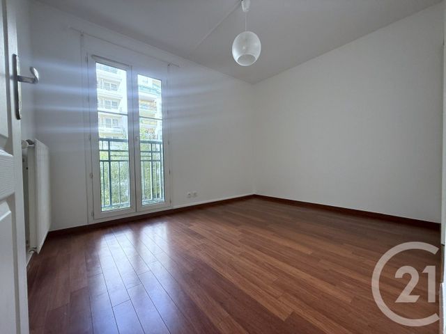 Appartement F5 &agrave; louer - 4 pi&egrave;ces - 102,48 m2 - Courbevoie - 92 - ILE-DE-FRANCE