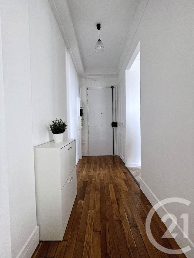 Appartement F2 &agrave; louer - 2 pi&egrave;ces - 39,03 m2 - Suresnes - 92 - ILE-DE-FRANCE