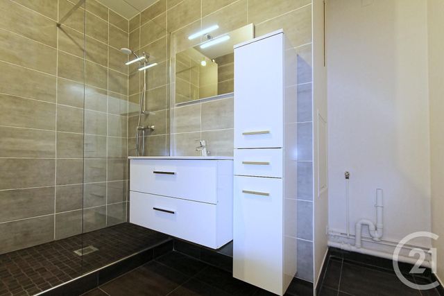 Appartement F2 &agrave; vendre - 2 pi&egrave;ces - 52,57 m2 - Courbevoie - 92 - ILE-DE-FRANCE