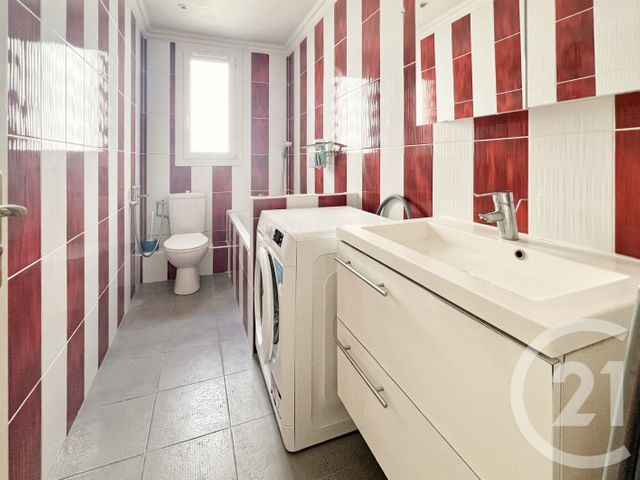 Appartement F2 &agrave; louer - 2 pi&egrave;ces - 46,41 m2 - Courbevoie - 92 - ILE-DE-FRANCE