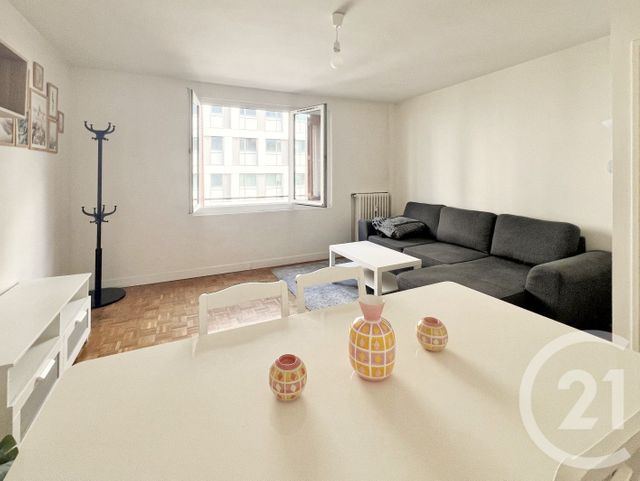 Appartement F2 &agrave; louer - 2 pi&egrave;ces - 46,41 m2 - Courbevoie - 92 - ILE-DE-FRANCE