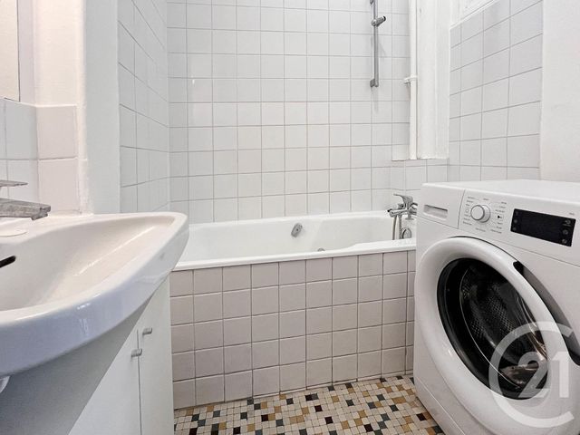 Appartement F1 &agrave; louer - 1 pi&egrave;ce - 29,49 m2 - Paris - 75017 - ILE-DE-FRANCE