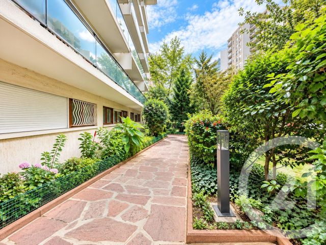 Appartement F2 &agrave; vendre - 2 pi&egrave;ces - 29,57 m2 - Courbevoie - 92 - ILE-DE-FRANCE
