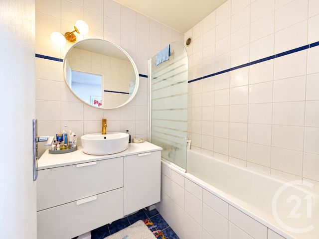 Appartement F2 &agrave; vendre - 2 pi&egrave;ces - 29,57 m2 - Courbevoie - 92 - ILE-DE-FRANCE
