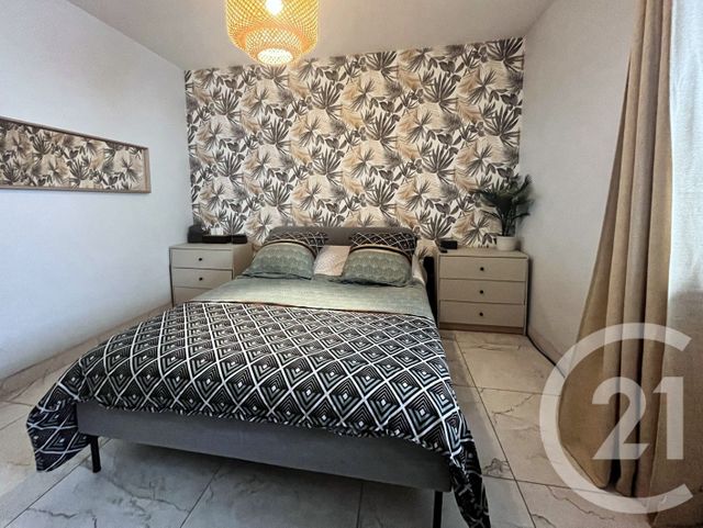 Appartement F5 &agrave; vendre - 5 pi&egrave;ces - 112 m2 - Courbevoie - 92 - ILE-DE-FRANCE