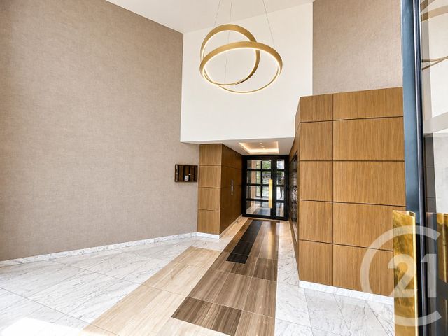 Appartement F3 &agrave; louer - 3 pi&egrave;ces - 70 m2 - Courbevoie - 92 - ILE-DE-FRANCE