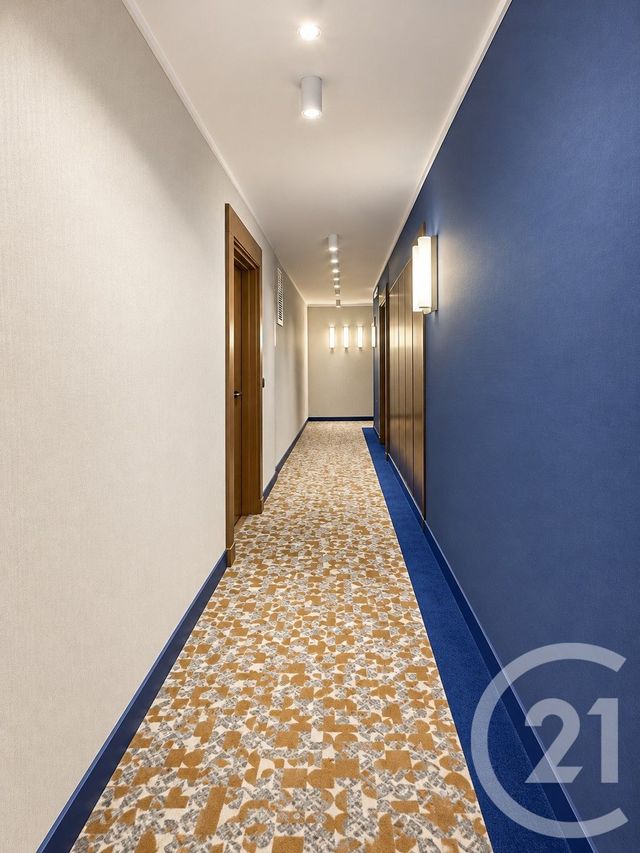 Appartement F3 &agrave; louer - 3 pi&egrave;ces - 70 m2 - Courbevoie - 92 - ILE-DE-FRANCE