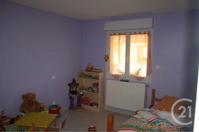 Maison &agrave; louer - 4 pi&egrave;ces - 108,60 m2 - Biozat - 03 - AUVERGNE