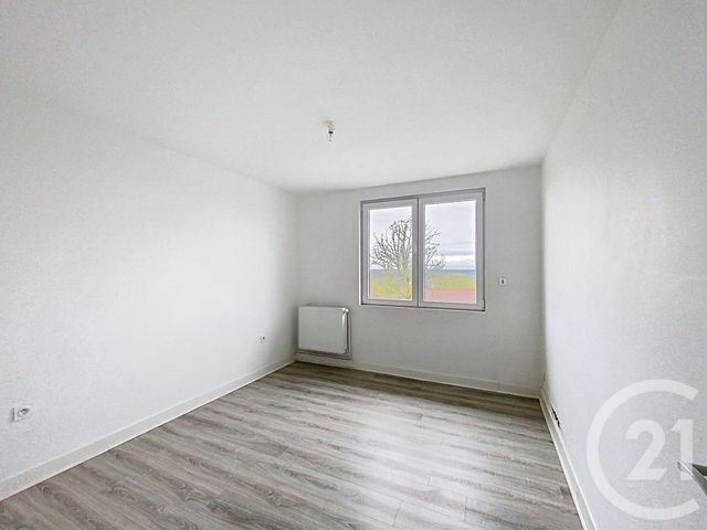 Maison à vendre - 5 pièces - 112,82 m2 - Chaptuzat - 63 - AUVERGNE