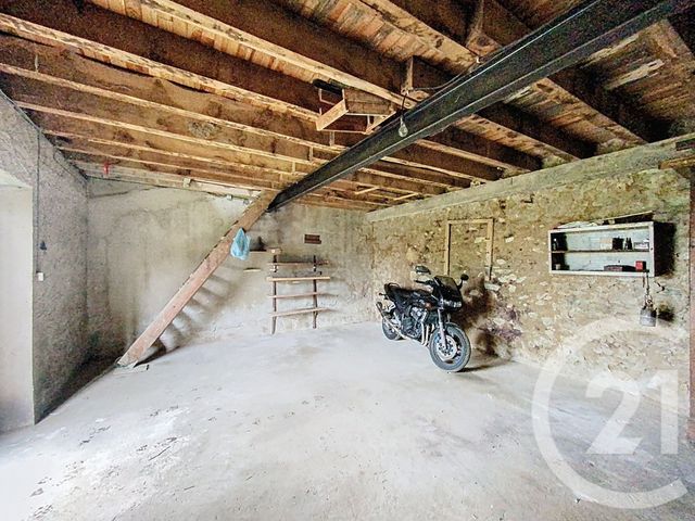 Maison à vendre - 5 pièces - 112,82 m2 - Chaptuzat - 63 - AUVERGNE