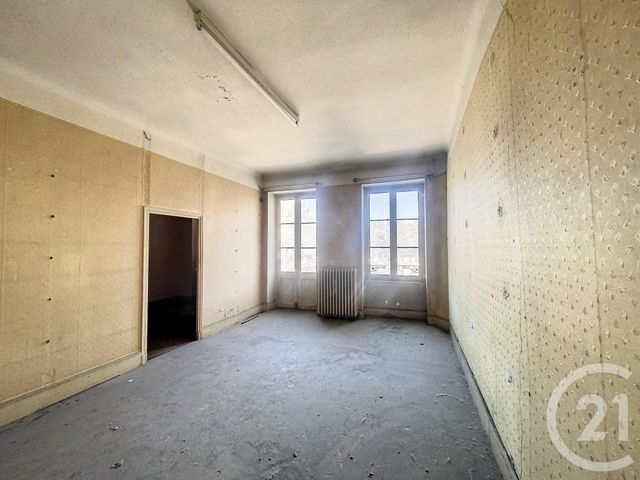 Maison à vendre - 6 pièces - 132,30 m2 - Gannat - 03 - AUVERGNE