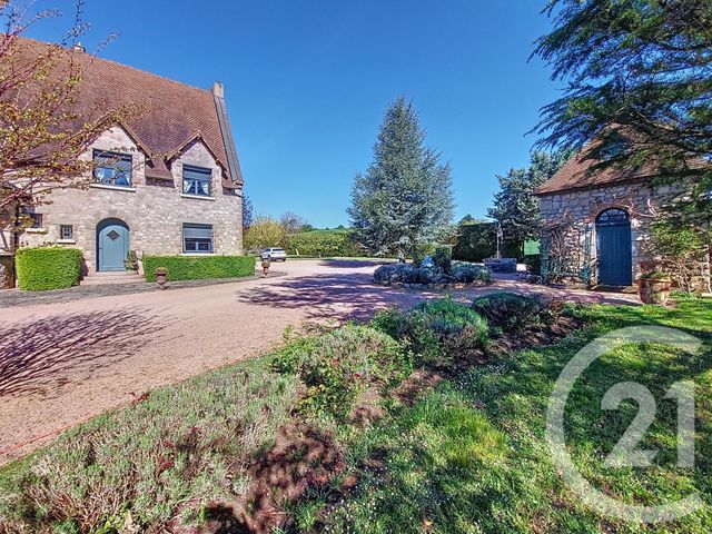 Maison à vendre - 7 pièces - 230,31 m2 - Aigueperse - 63 - AUVERGNE
