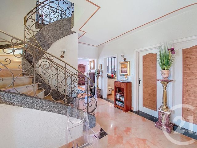 Maison à vendre - 7 pièces - 230,31 m2 - Aigueperse - 63 - AUVERGNE