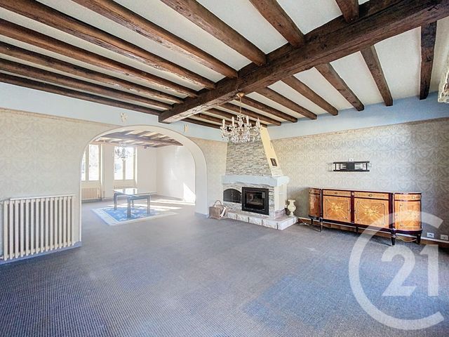 Maison à vendre - 6 pièces - 218 m2 - Charroux - 03 - AUVERGNE