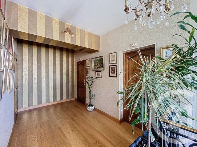 Maison à vendre - 6 pièces - 218 m2 - Charroux - 03 - AUVERGNE