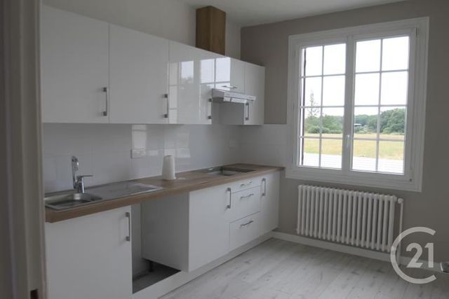 Maison à louer - 4 pièces - 75 m2 - Espinasse Vozelle - 03 - AUVERGNE