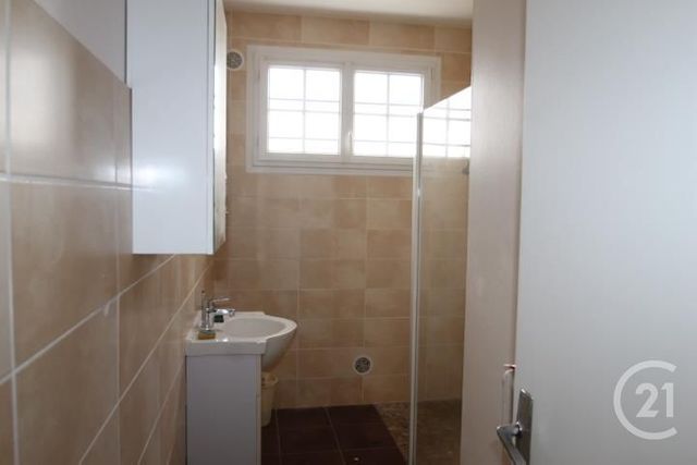 Maison à louer - 4 pièces - 75 m2 - Espinasse Vozelle - 03 - AUVERGNE