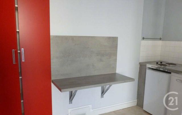 Appartement Studio à louer - 1 pièce - 33 m2 - Clermont Ferrand - 63 - AUVERGNE