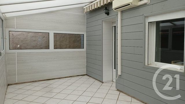 Maison &agrave; vendre - 6 pi&egrave;ces - 140 m2 - Thuret - 63 - AUVERGNE