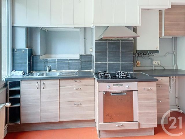 Maison &agrave; louer - 5 pi&egrave;ces - 148,31 m2 - Brout Vernet - 03 - AUVERGNE