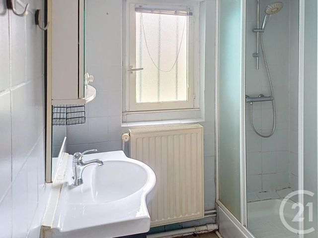 Maison &agrave; louer - 5 pi&egrave;ces - 148,31 m2 - Brout Vernet - 03 - AUVERGNE