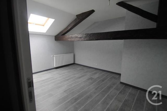 Maison &agrave; louer - 5 pi&egrave;ces - 89,73 m2 - Gannat - 03 - AUVERGNE