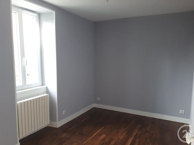 Maison &agrave; louer - 4 pi&egrave;ces - 89,61 m2 - St Genes Du Retz - 63 - AUVERGNE