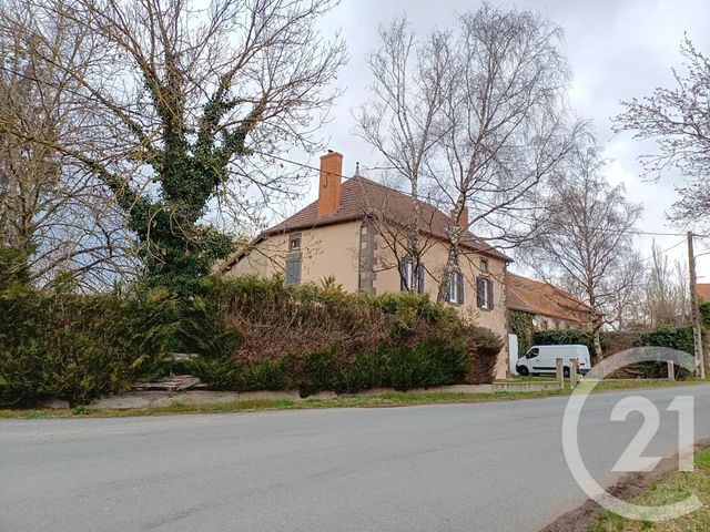 Maison &agrave; louer - 6 pi&egrave;ces - 182,50 m2 - Marcillat - 63 - AUVERGNE